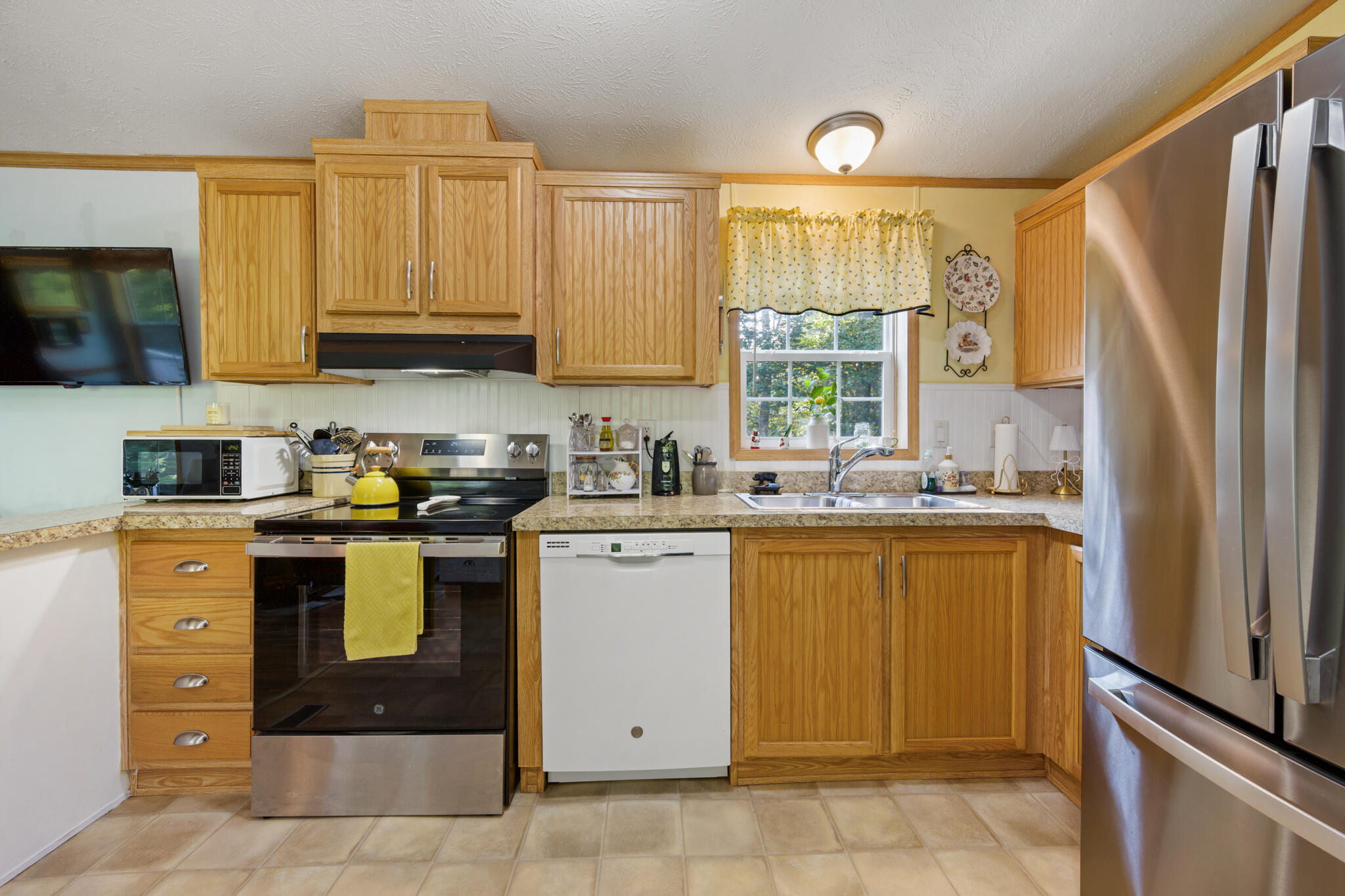 295 Rays Point Road Milbridge, ME 04658 - Photo 12 of 39 DSC_2058