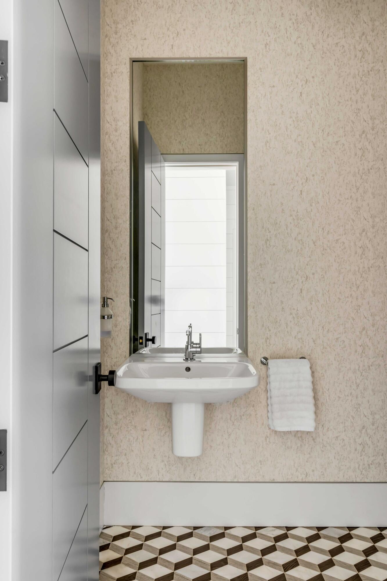 576 Wading Place Daniel Island, SC 29492 - Photo 42 of 51 DSC06976