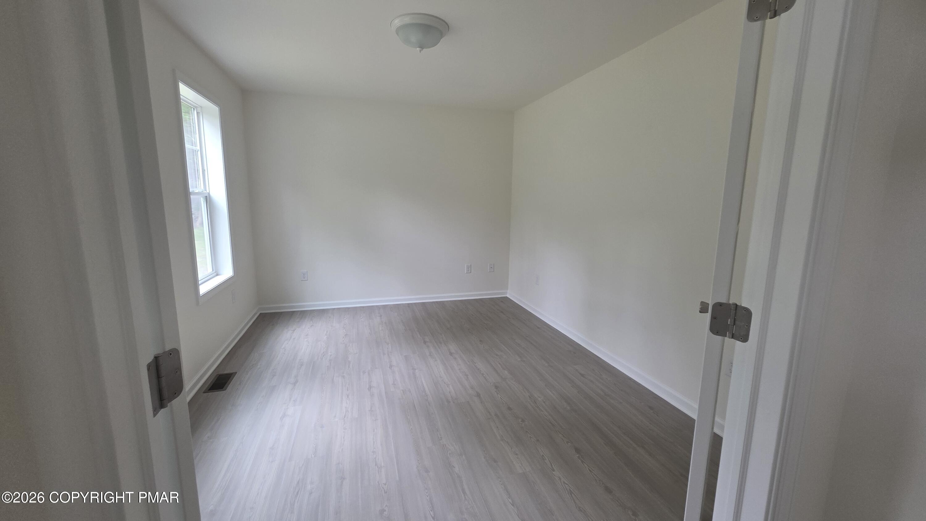 1369 Mutton Hollow Road Stroudsburg, PA 18360 - Photo 17 of 28 1000066110