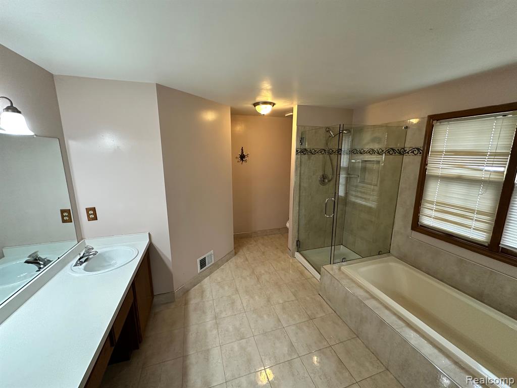 577 Lexington Drive Rochester, MI 48307 - Photo 17 of 29