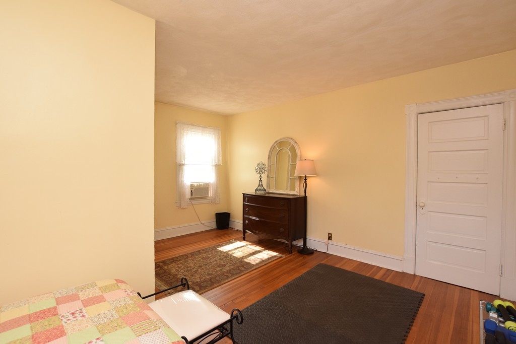 62 Osborne Terrace Springfield, MA 01104 - Photo 27 of 30