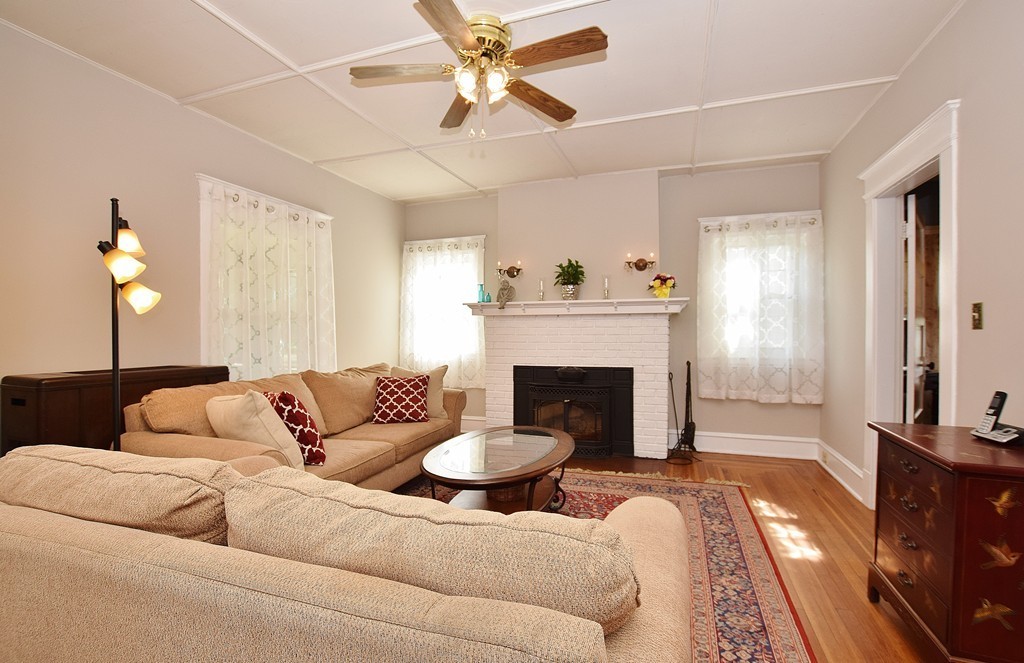 62 Osborne Terrace Springfield, MA 01104 - Photo 10 of 30