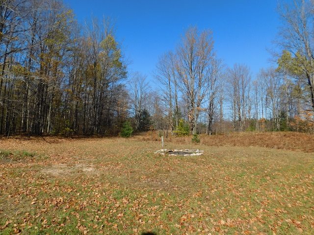 7107 Summit Road Northeast Kalkaska, MI 49646 - Photo 8 of 36 1854588-7.JPG