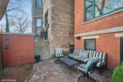 $1,895,000 | 1934 North Bissell Street, Chicago, IL 60614