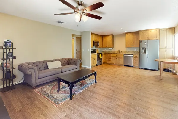 $195,000 | 799 Clark Avenue, Unit 30, Yuba City, CA 95991