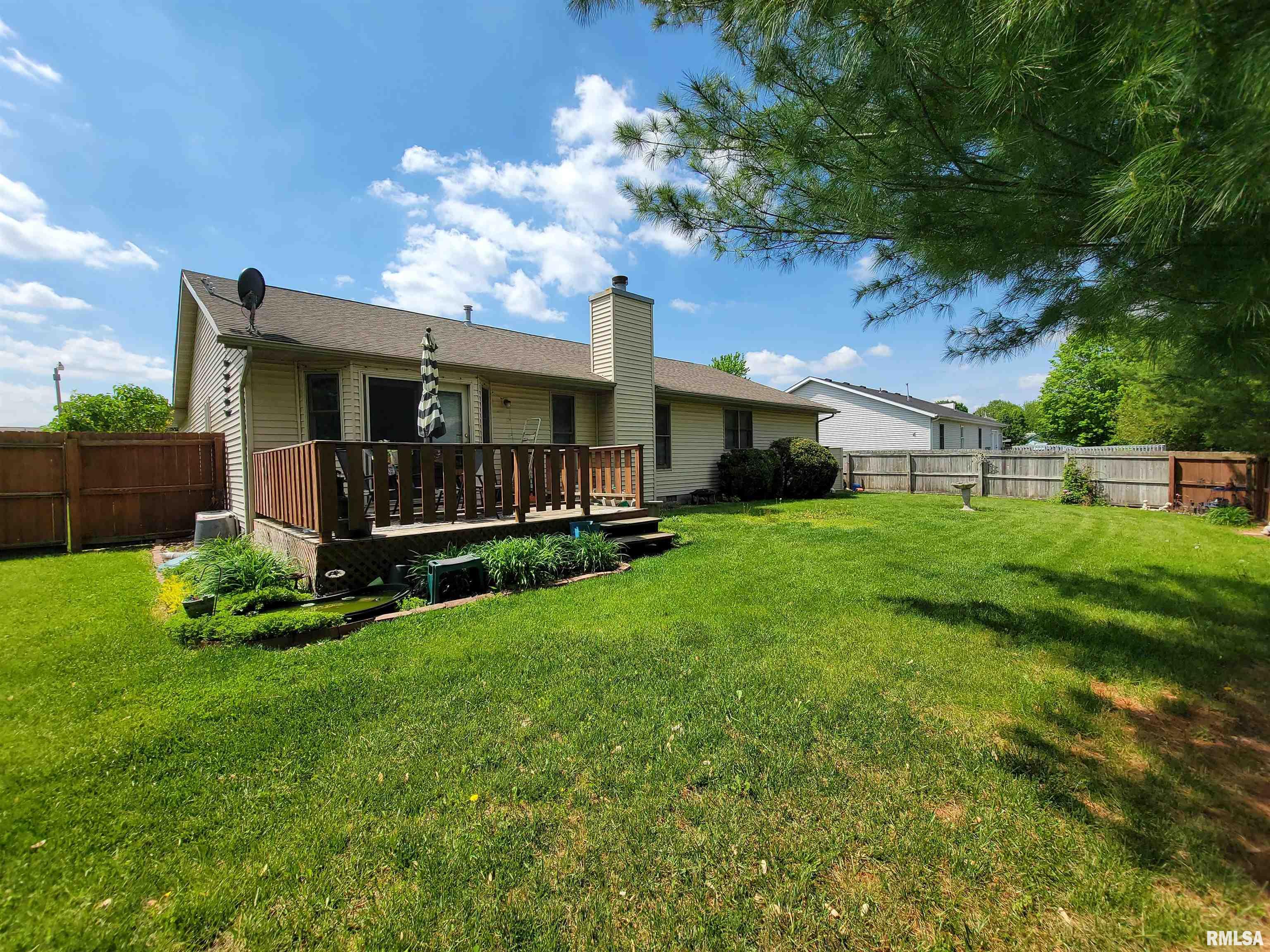 204 North Pittsburg Landing Springfield, IL 62711 - Photo 9 of 10 Gallery Image 9