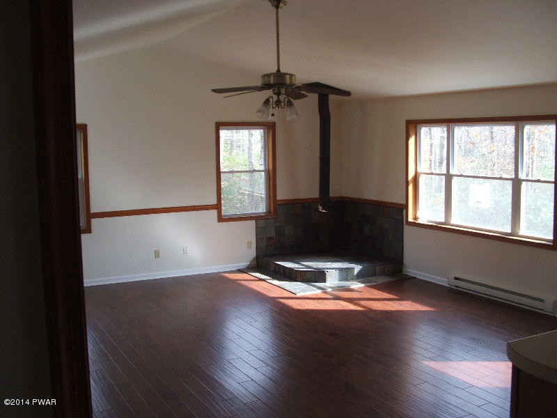 119 Hay Road Milford, PA 18337 - Photo 6 of 9 Gallery Image 6