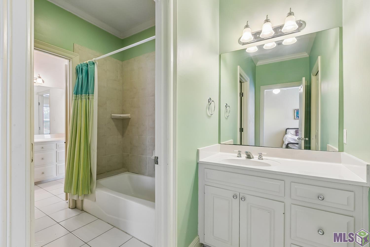 756 Myrtle View Drive Baton Rouge, LA 70810 - Photo 32 of 43