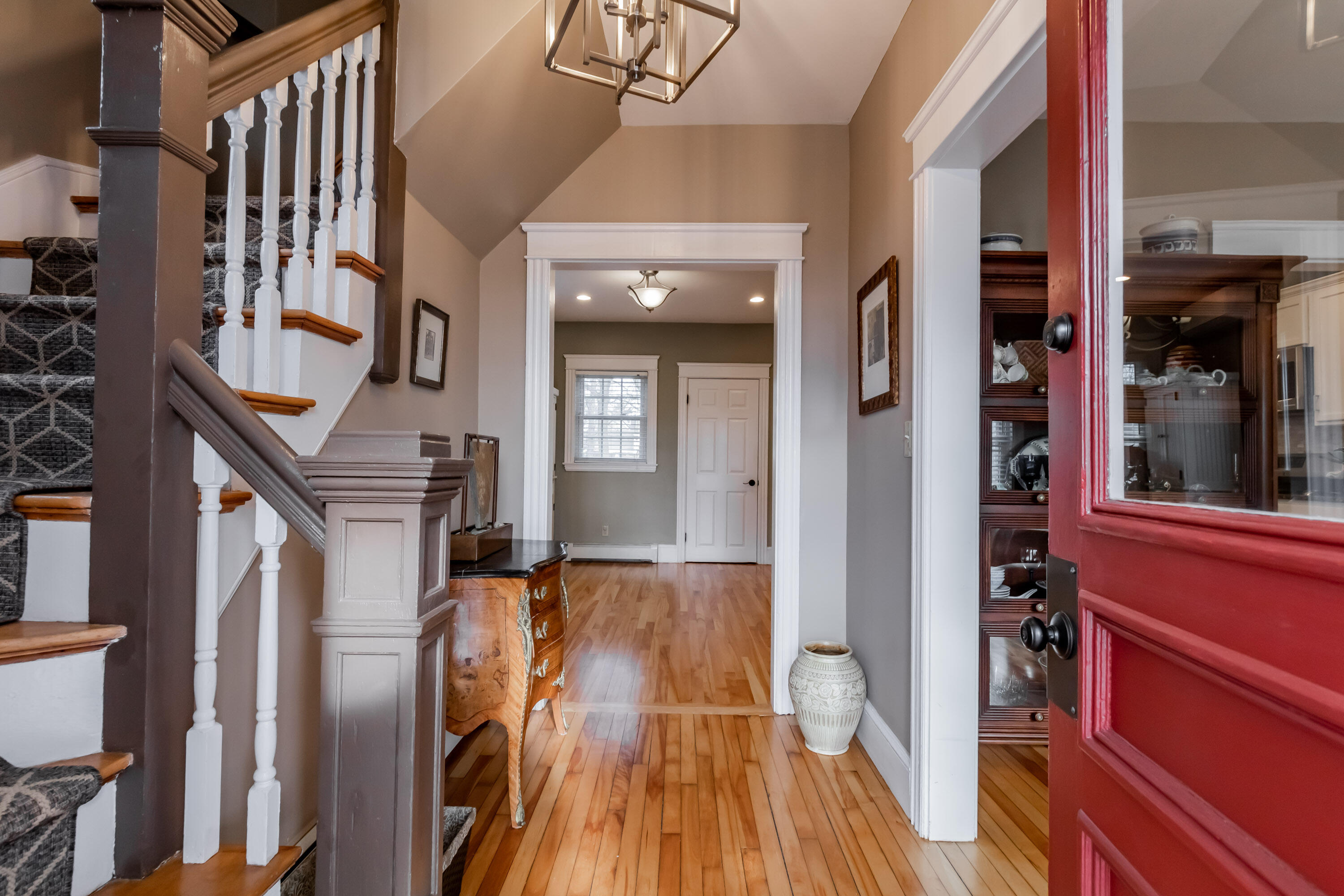 88 Codman Street Portland, ME 04103 - Photo 3 of 37 20231129ms-81011