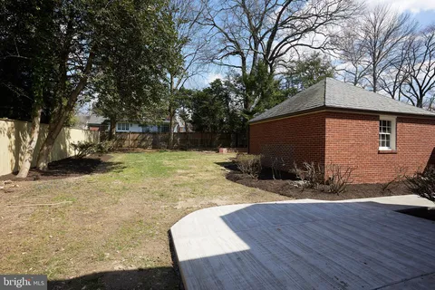 $6,200 | 5135 Massachusetts Avenue, Bethesda, MD 20816