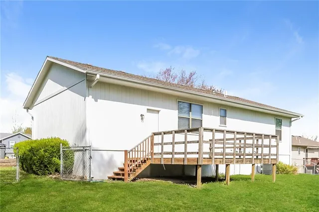 $1,910 | 2128 Northeast Cookson Street, Lee's Summit, MO 64086