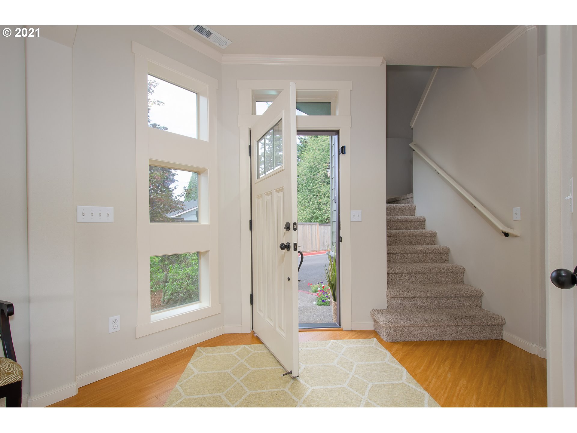 202 Southeast 198th Place Camas, WA 98607 - Photo 4 of 32 Gallery Image 4