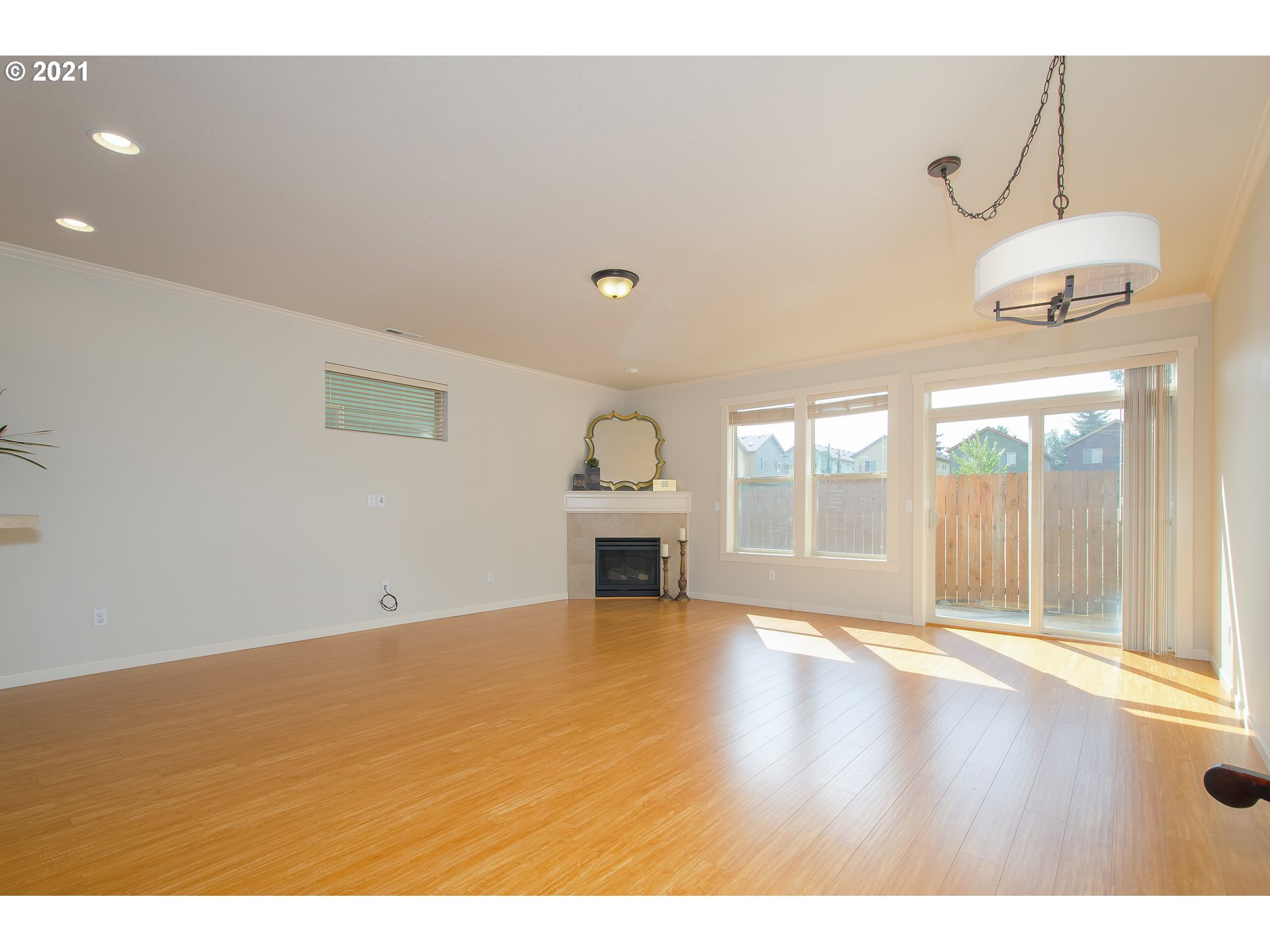 202 Southeast 198th Place Camas, WA 98607 - Photo 5 of 32 Gallery Image 5