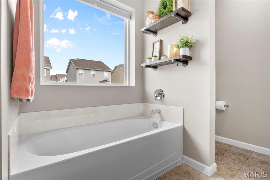 609 Spring Manor O'Fallon, MO 63368 - Photo 16 of 29 Gallery Image 16