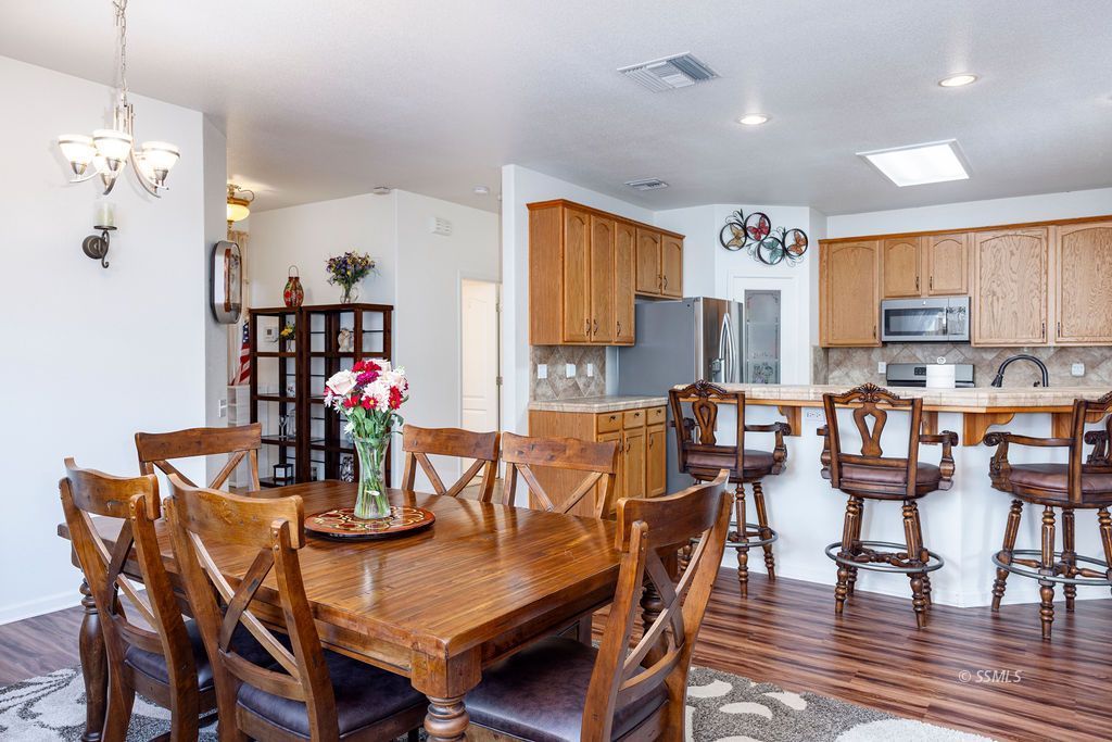 404 Olive Avenue Ridgecrest, CA 93555 - Photo 23 of 49
