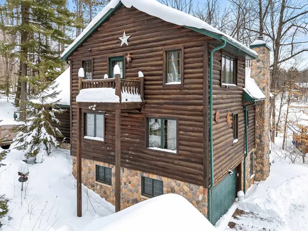 $919,000 | 17410 National Forest Road 3850, Lakewood, WI 54138