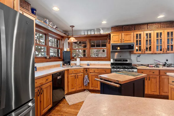 $919,000 | 17410 National Forest Road 3850, Lakewood, WI 54138