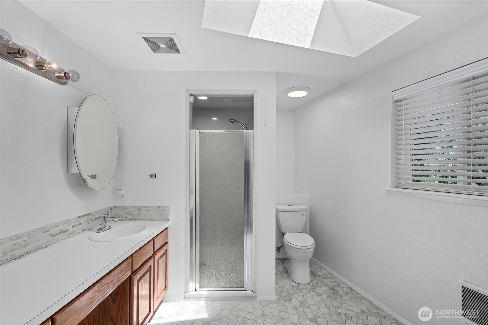 6426 Zangle Road Northeast Olympia, WA 98506 - Photo 21 of 39