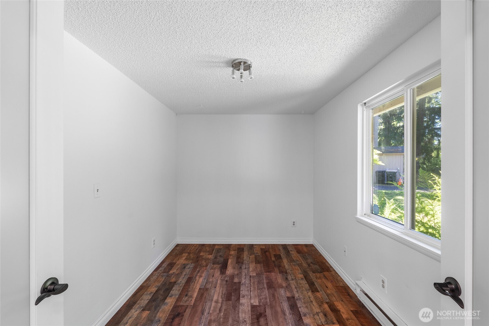 6426 Zangle Road Northeast Olympia, WA 98506 - Photo 6 of 39