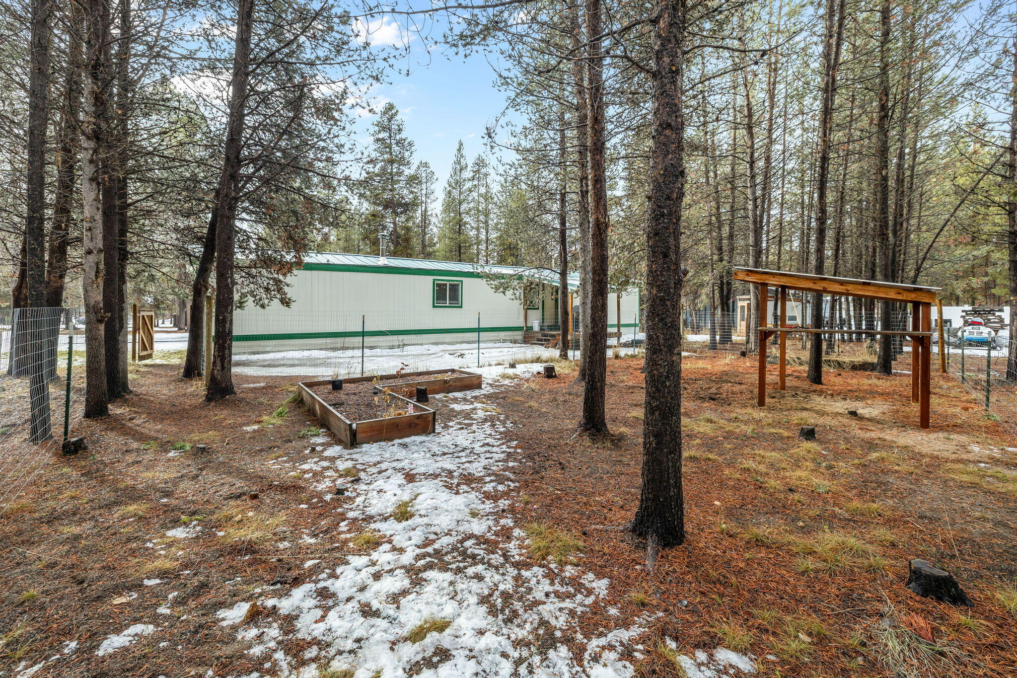 16146 Green Forest Road La Pine, OR 97739 - Photo 25 of 33 16146 Green Forest
