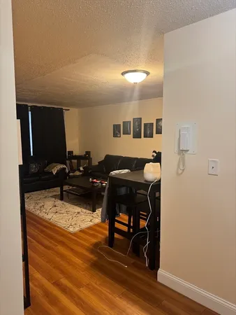 $2,250 | 109-111 Tremont Street, Unit 311, Boston, MA 02135