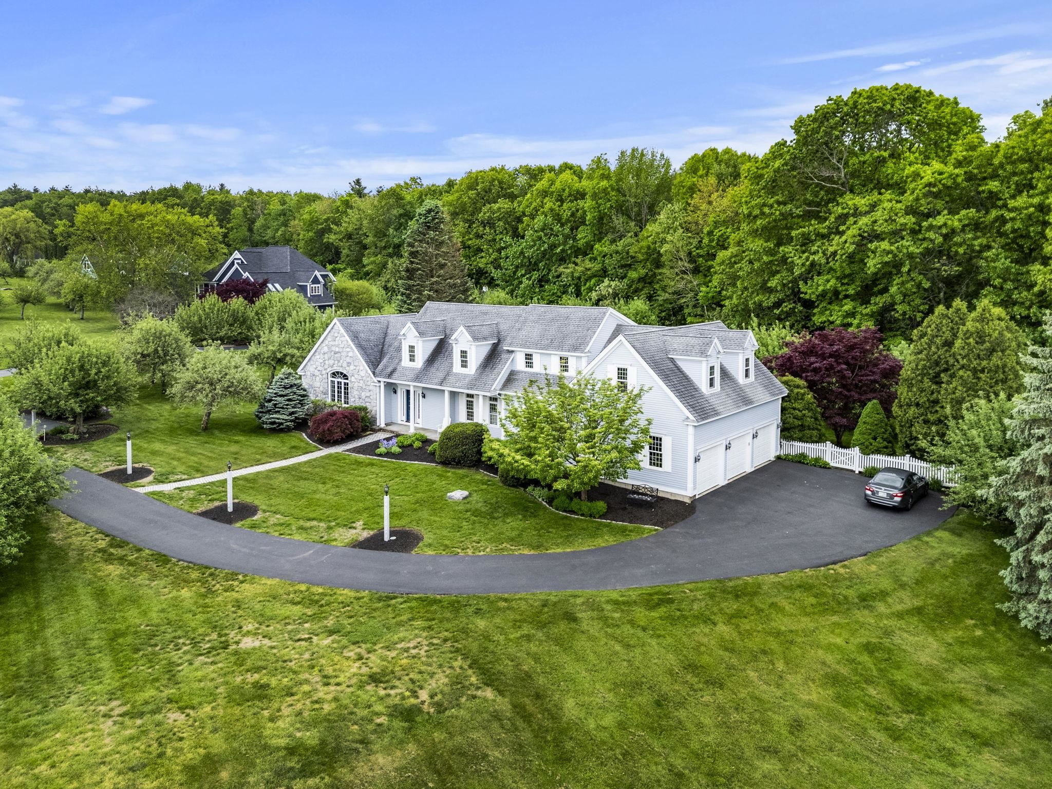96 Exeter Road Hampton Falls, NH 03844 - Photo 6 of 56