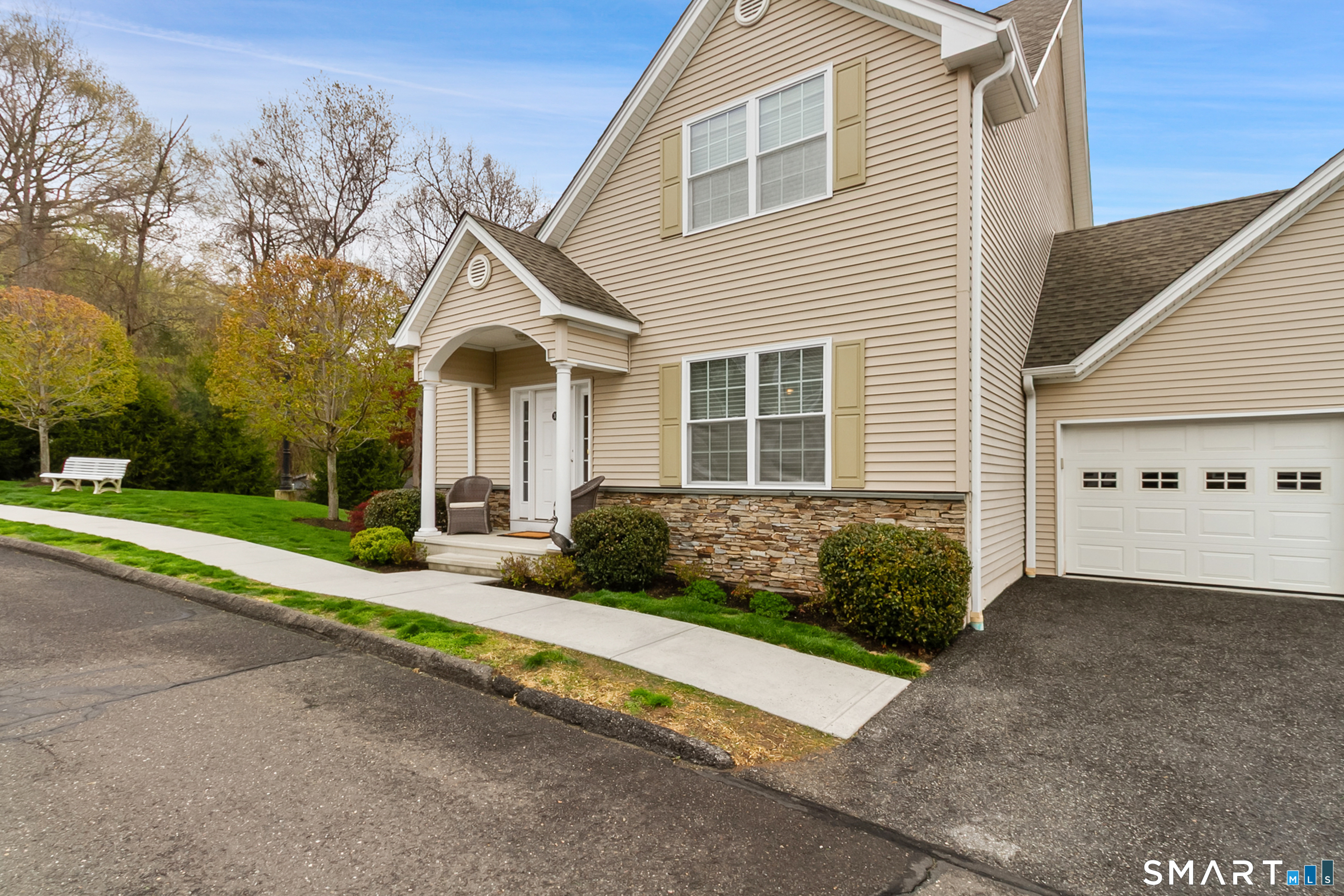 30 Heron View Road New Fairfield, CT 06812 - Photo 2 of 36