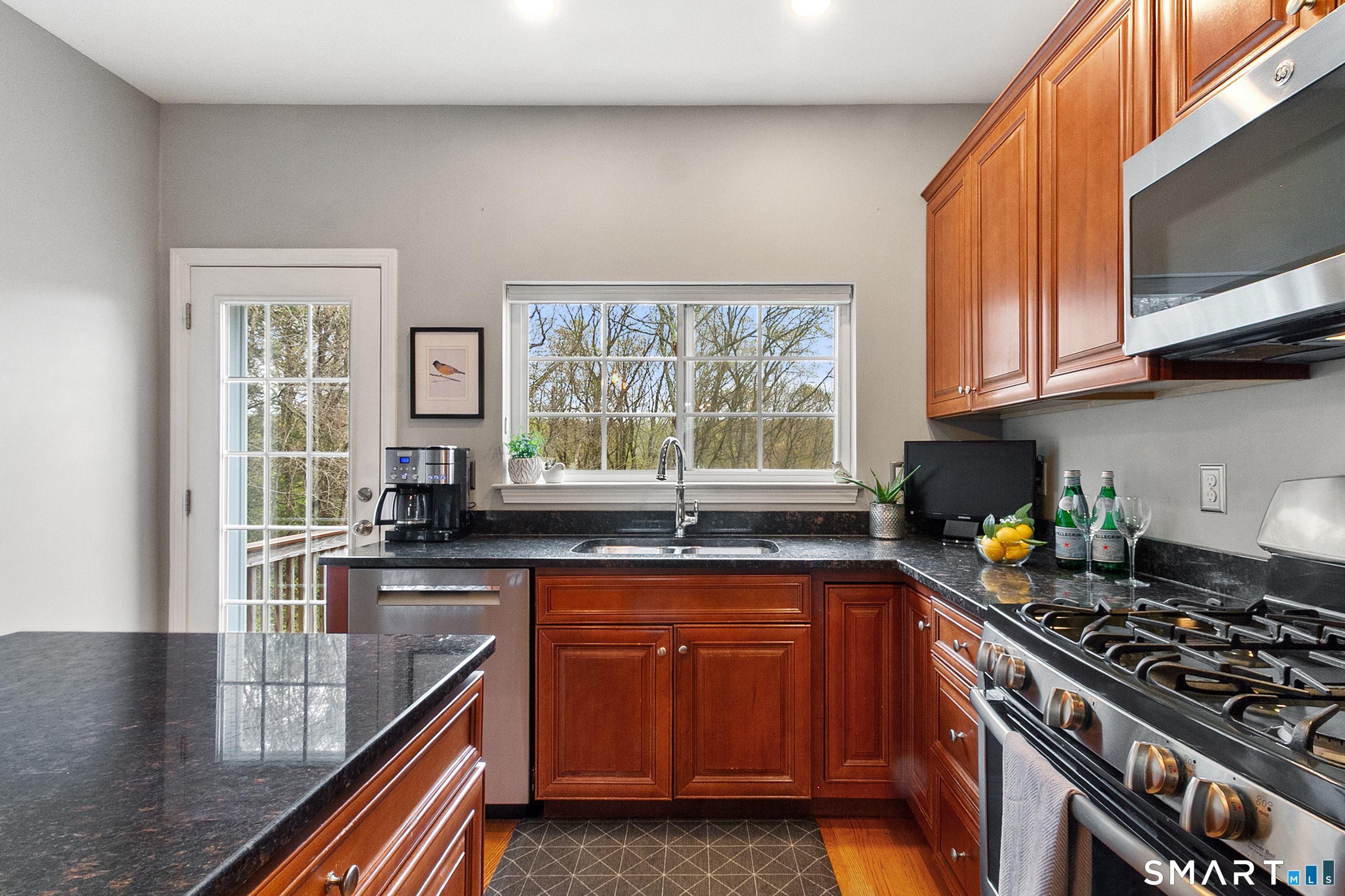 30 Heron View Road New Fairfield, CT 06812 - Photo 10 of 36