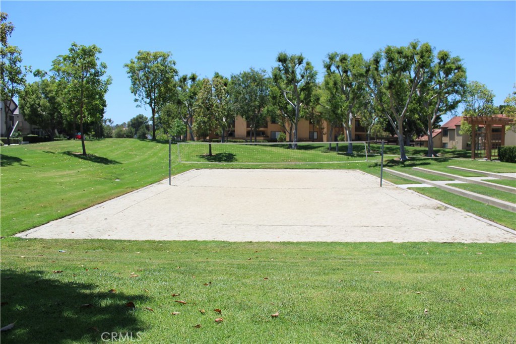 21 Wellesley, Unit 24 Irvine, CA 92612 - Photo 30 of 31 a view of a park