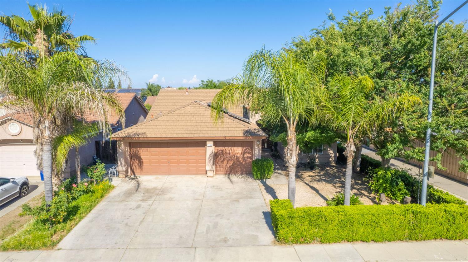1135 Rafer Johnson Drive Kingsburg, CA 93631 - Photo 40 of 55