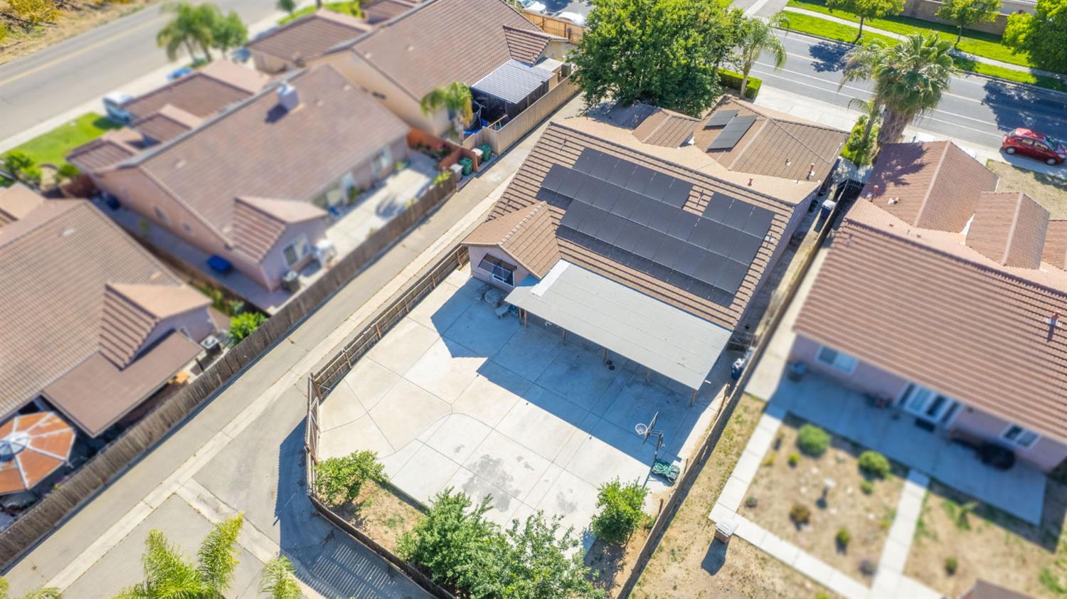 1135 Rafer Johnson Drive Kingsburg, CA 93631 - Photo 51 of 55