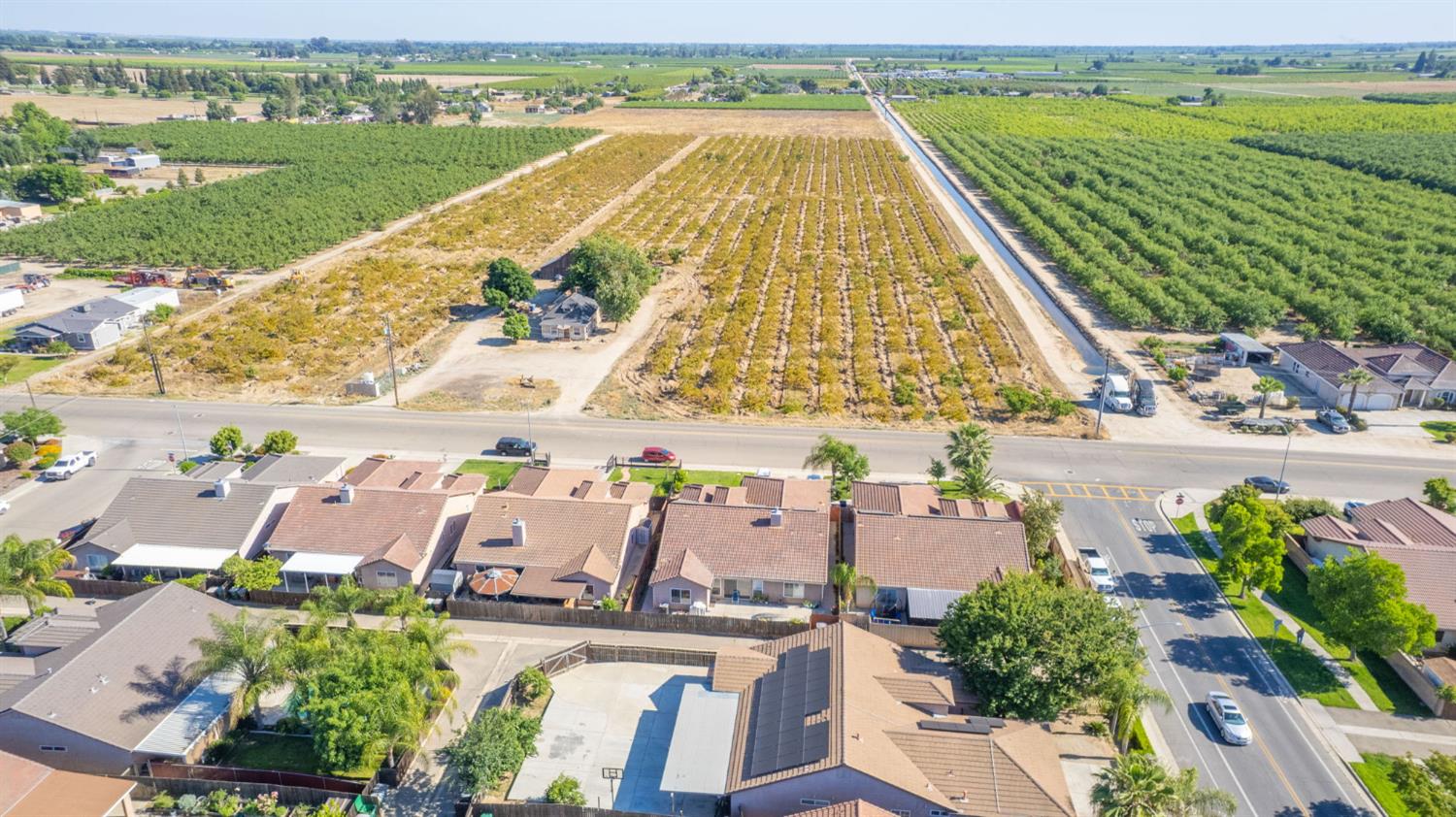 1135 Rafer Johnson Drive Kingsburg, CA 93631 - Photo 54 of 55