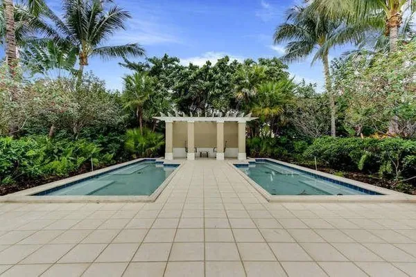 $3,000 | 610 Clematis Street, Unit 315, West Palm Beach, FL 33401