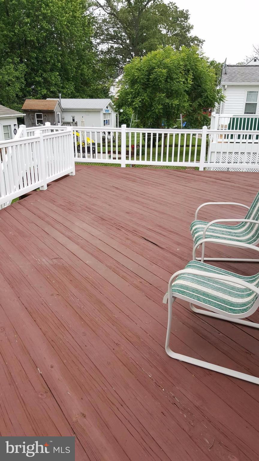 4111 Klausmier Road Baltimore, MD 21236 - Photo 24 of 28 a view of deck and deck with wooden fence