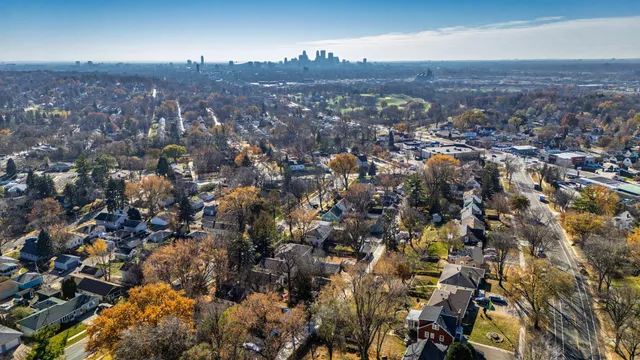 $235,000 | 3905 Reservoir Boulevard, Columbia Heights, MN 55421