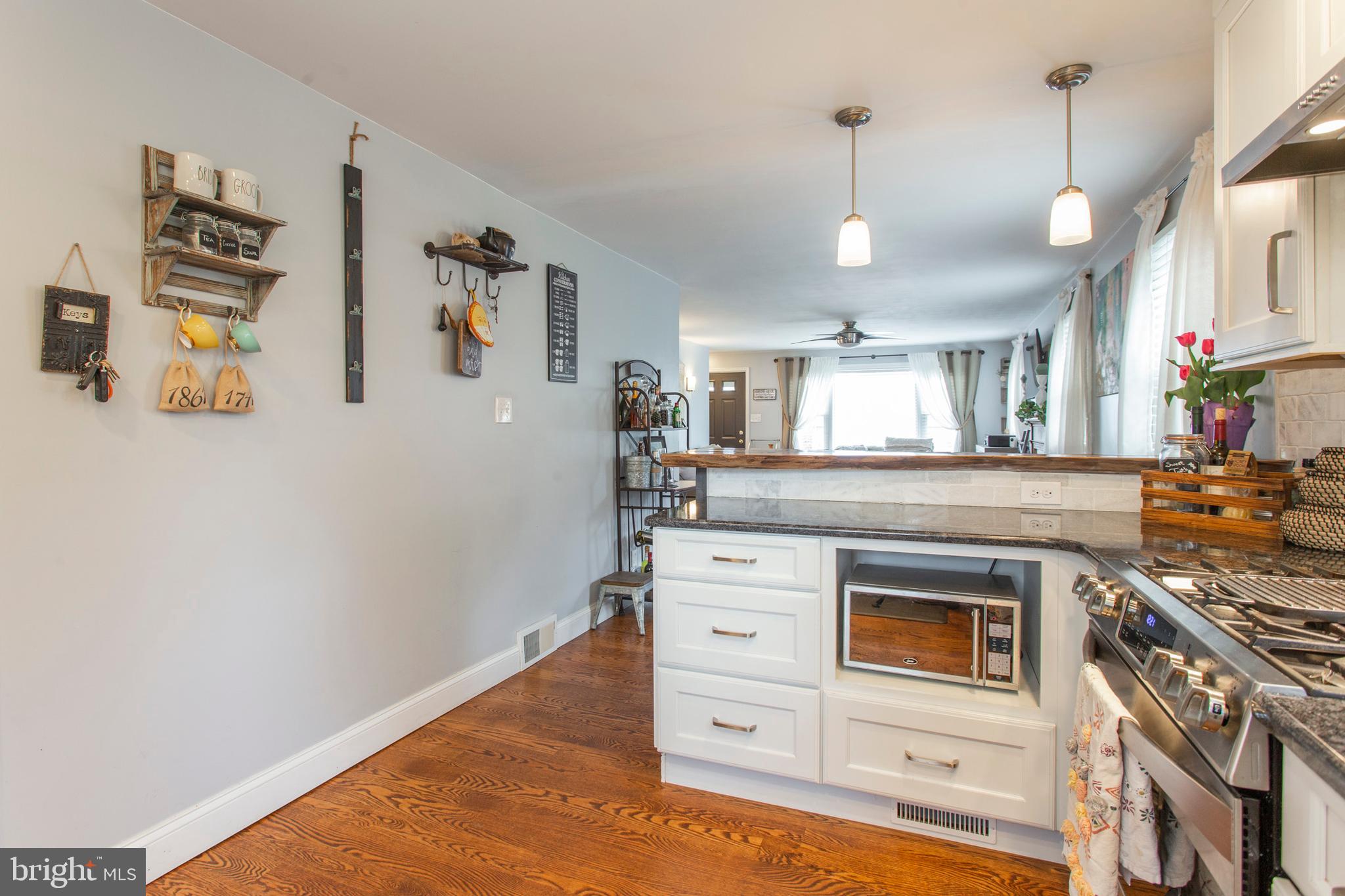 3208 Hilltop Road Newtown Square, PA 19073 - Photo 11 of 33