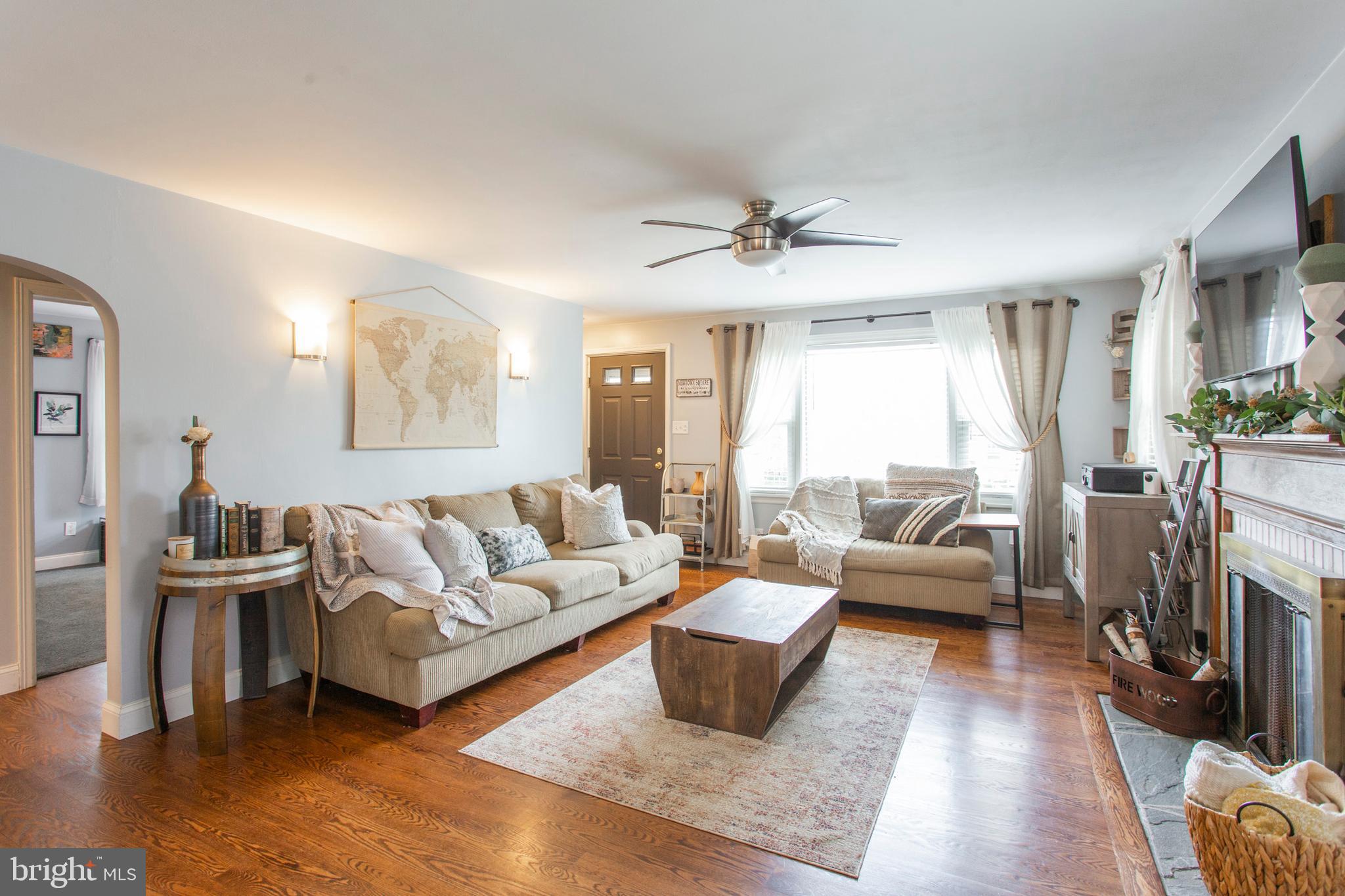 3208 Hilltop Road Newtown Square, PA 19073 - Photo 6 of 33