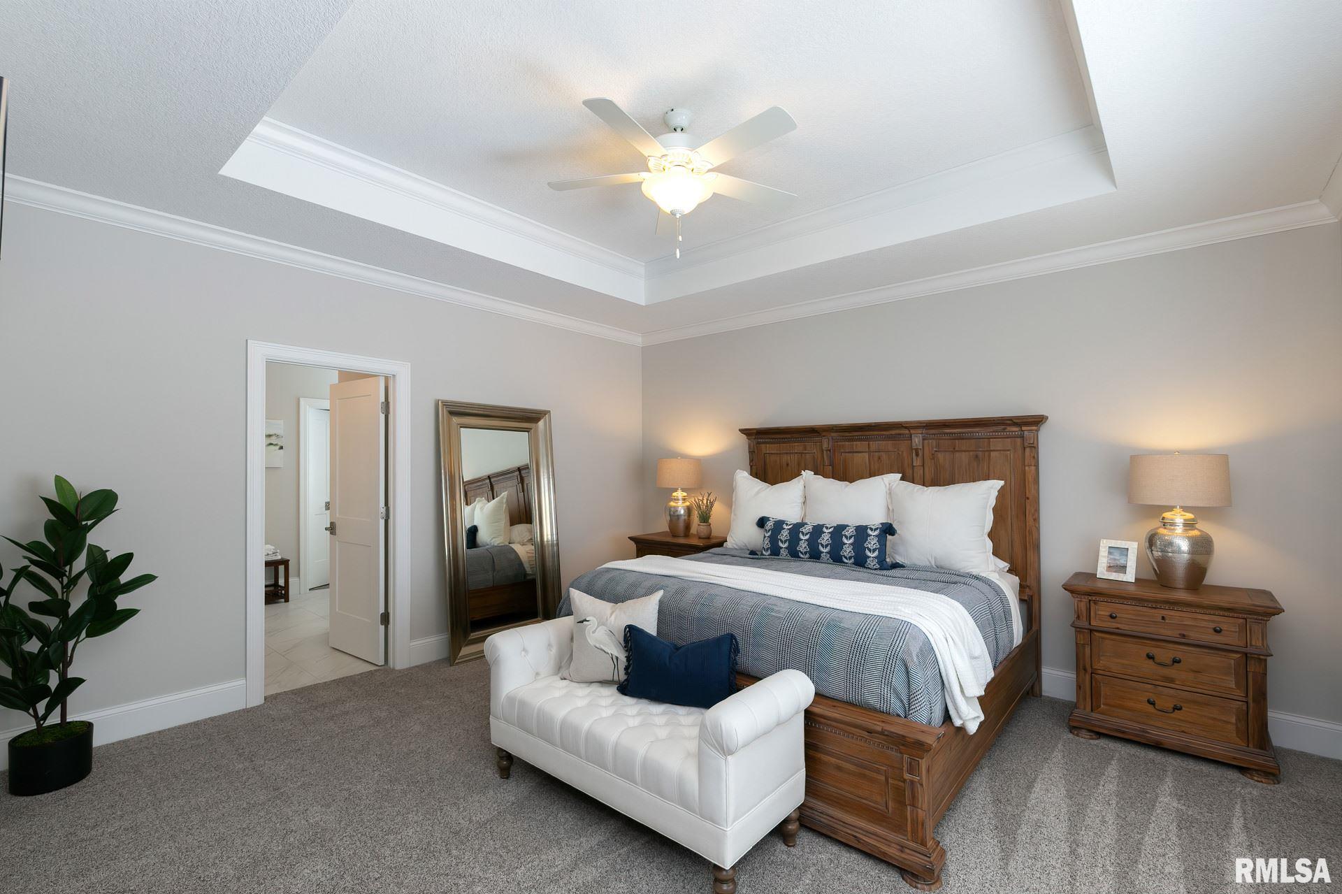 4017 Thomas Pointe Road Davenport, IA 52807 - Photo 17 of 37 Gallery Image 17