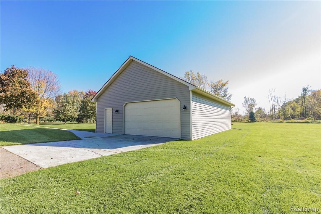 6439 Lahring Road Linden, MI 48451 - Photo 39 of 46 GEGgC6ZQ.jpeg