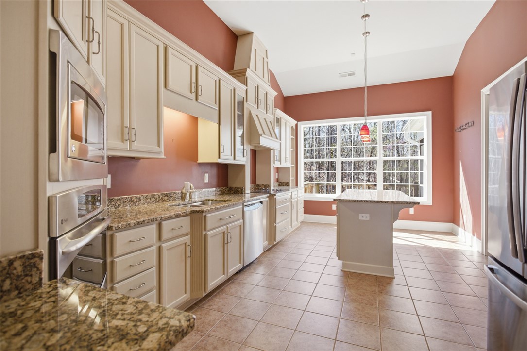 103 Oak Crest Circle Seneca, SC 29672 - Photo 13 of 50