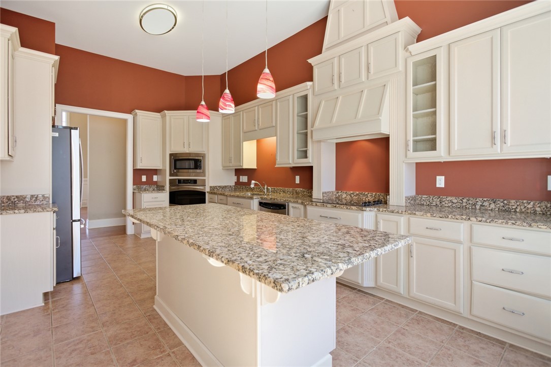 103 Oak Crest Circle Seneca, SC 29672 - Photo 14 of 50