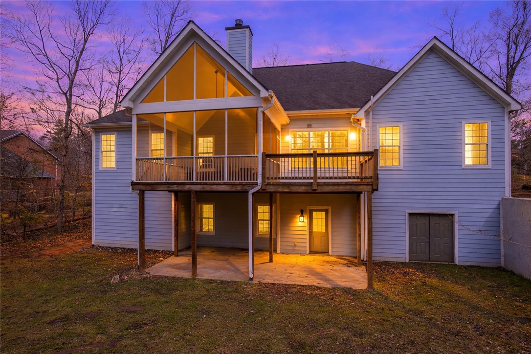 103 Oak Crest Circle Seneca, SC 29672 - Photo 4 of 50