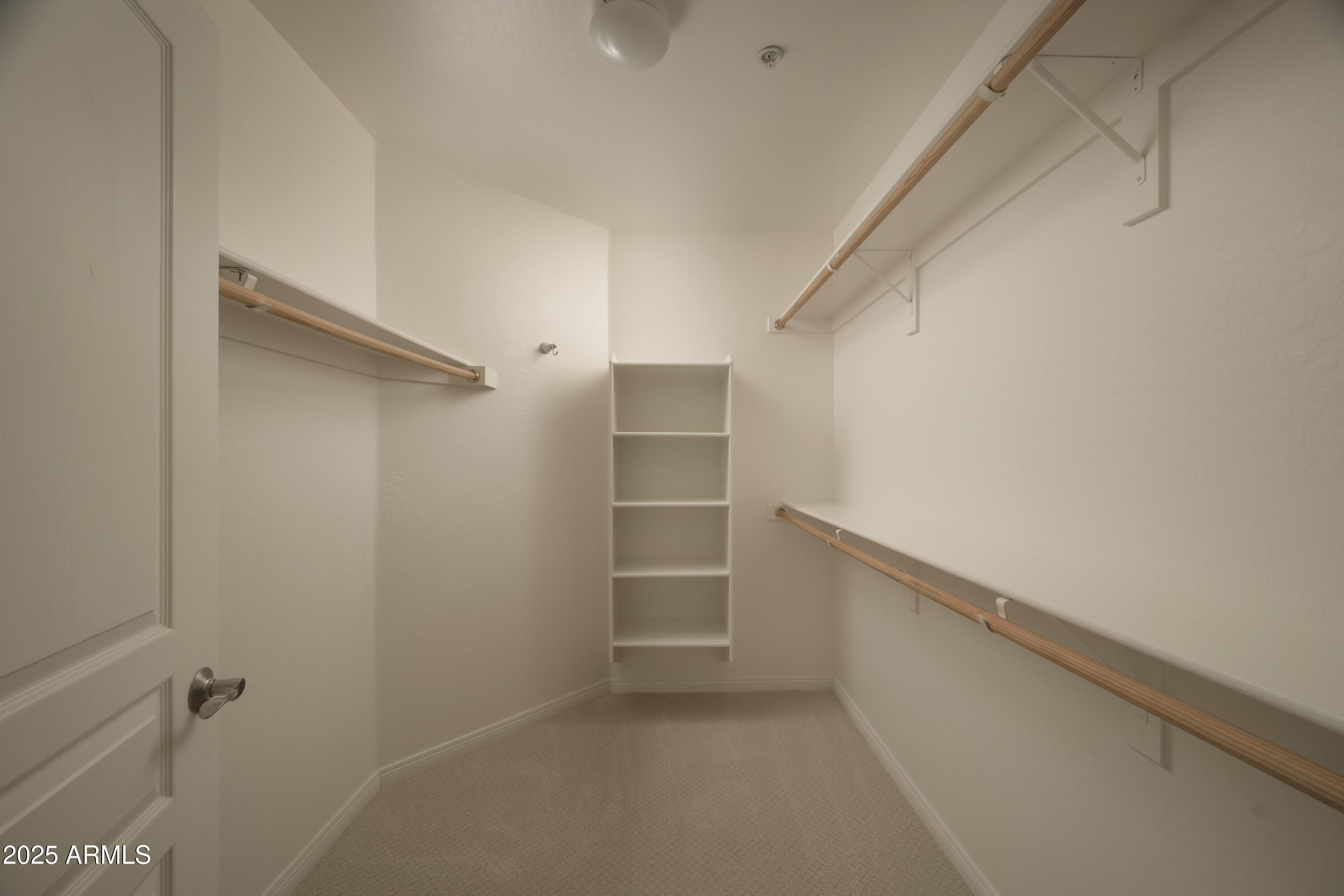 2989 North 44th Street, Unit 2007 Phoenix, AZ 85018 - Photo 15 of 29 Primary Closet