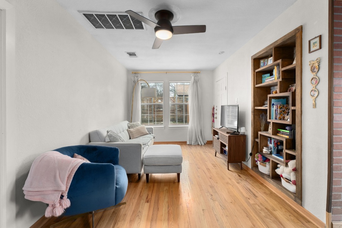 4610 Avenue B, Unit B Austin, TX 78751 - Photo 5 of 22 Sitting room with light wood-style flooring and ceiling fan