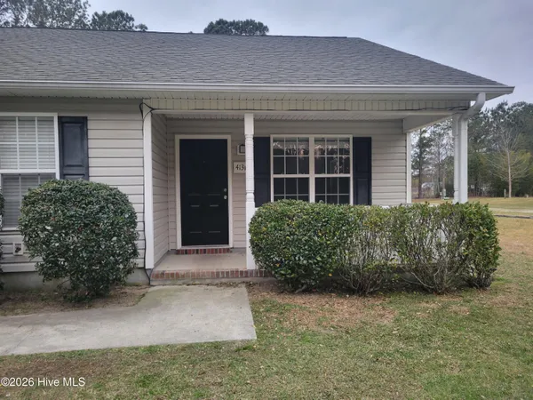 $1,125 | 413 Belgrade-Swansboro Road, Unit D, Stella, NC 28582