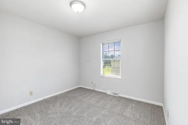 $1,525 | 1824 Meadow Drive, Fredericksburg, VA 22405
