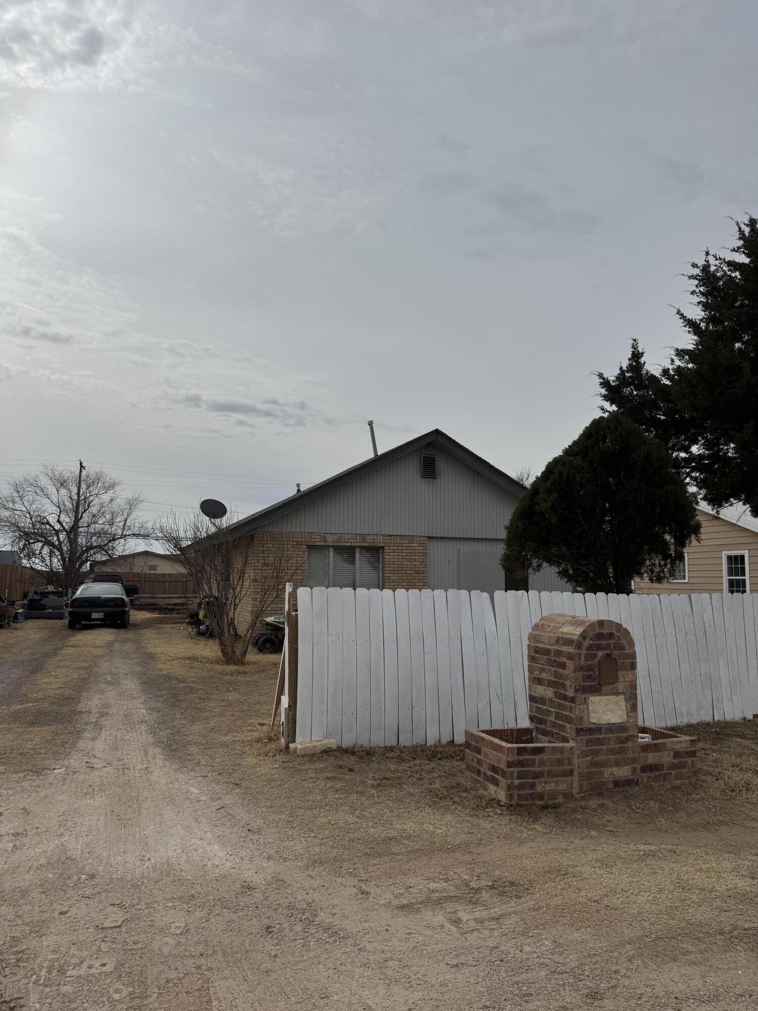 3014 East Main Street Lubbock, TX 79403 - Photo 2 of 12 IMG_2450