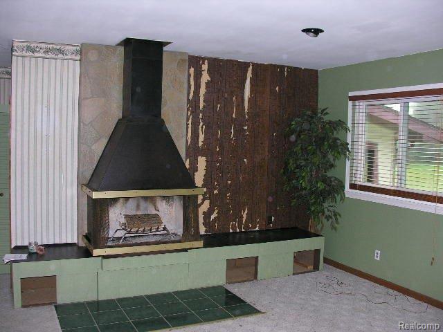 17202 Donohue Road Pinckney, MI 48169 - Photo 3 of 5 fireplace
