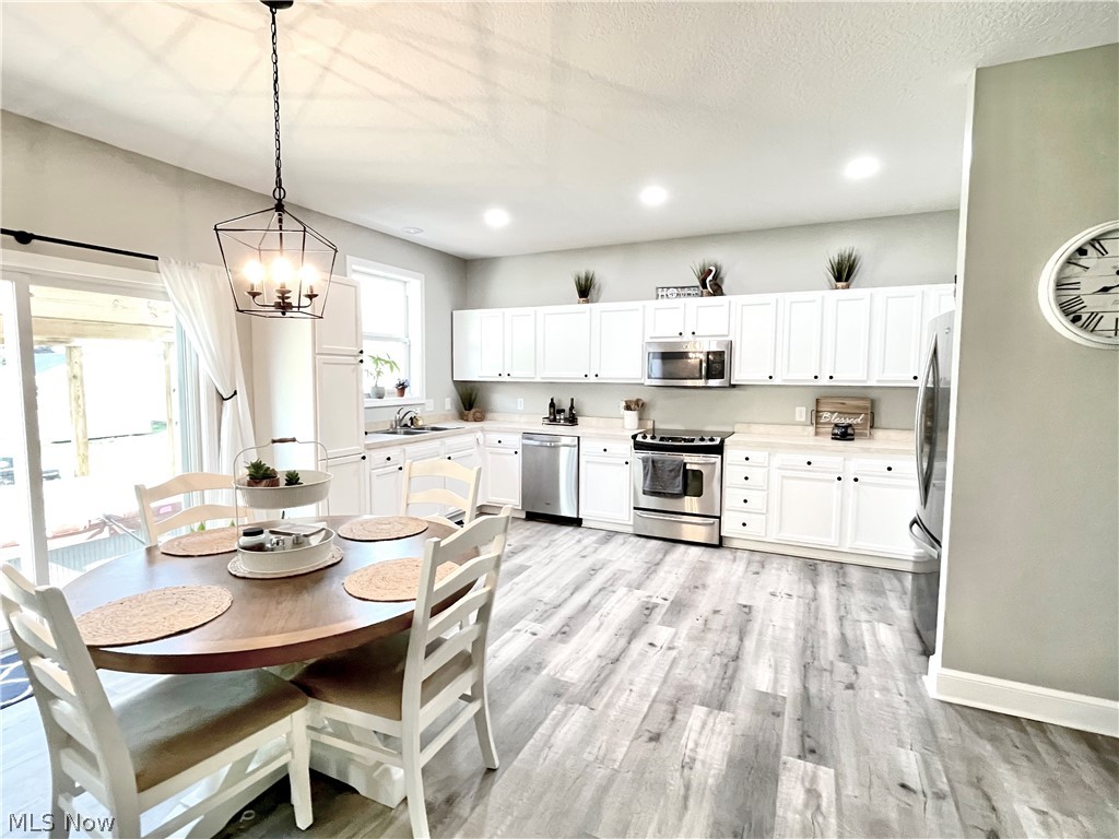 336 West Nimisila Road New Franklin, OH 44319 - Photo 2 of 19