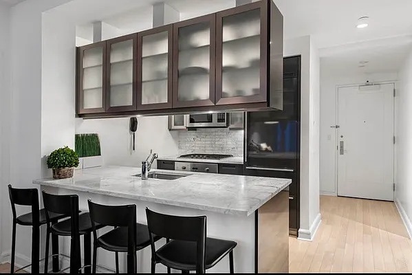 80 Riverside Boulevard, Unit 12N Manhattan, NY 10069 - Photo 2 of 19